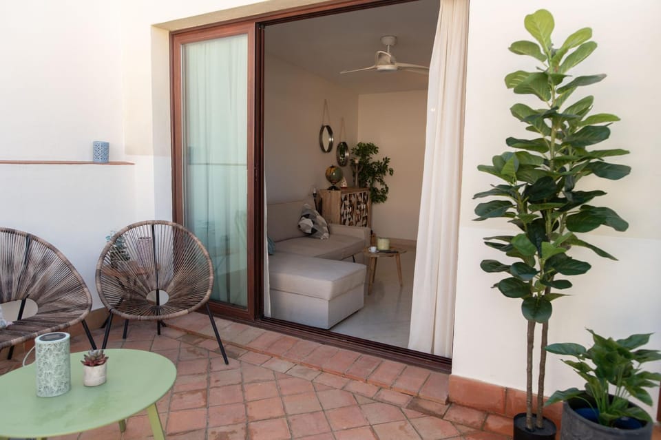 Patio, Balcony/Terrace