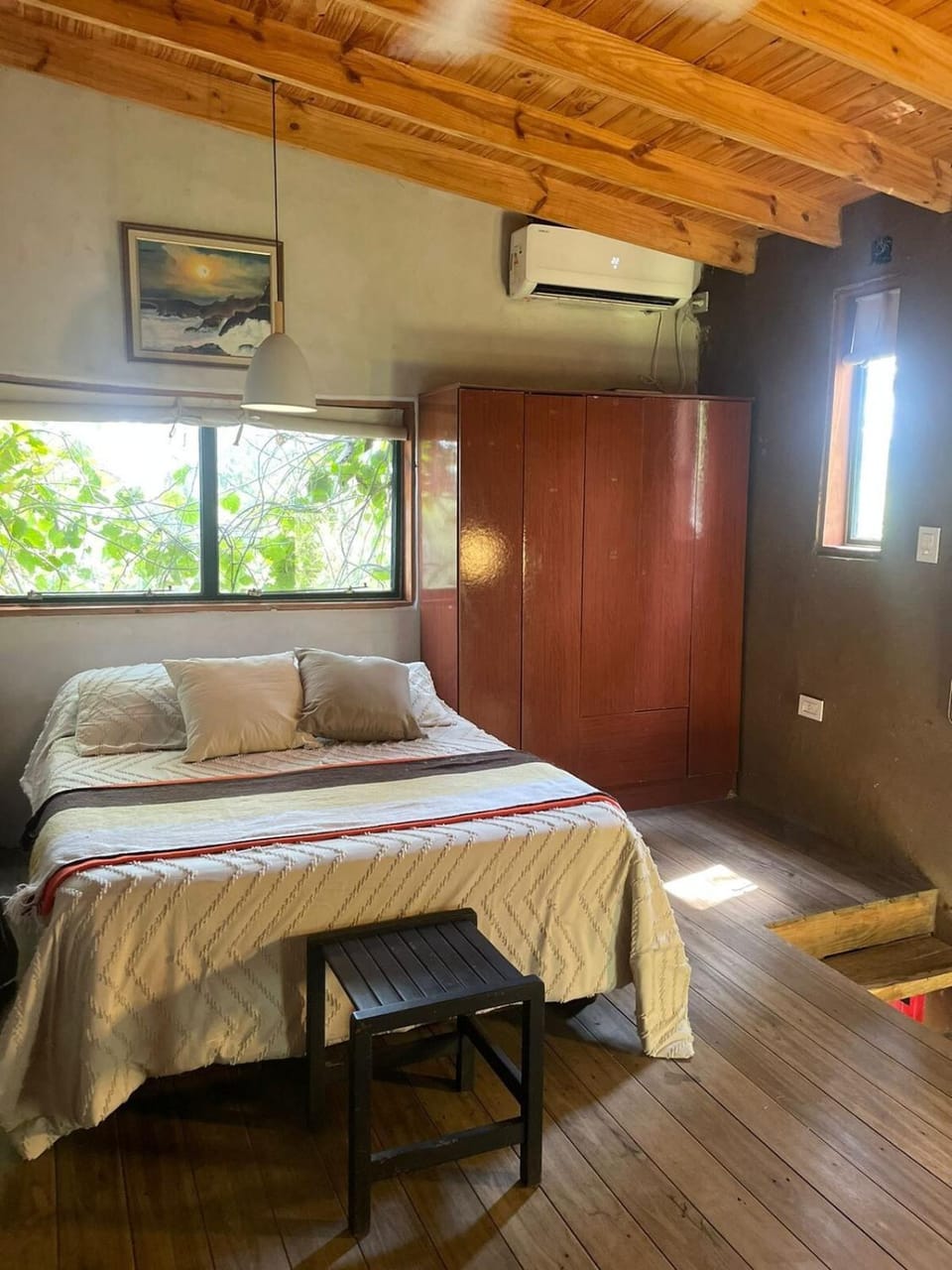 Bed, Photo of the whole room, Bedroom, wardrobe, air conditioner