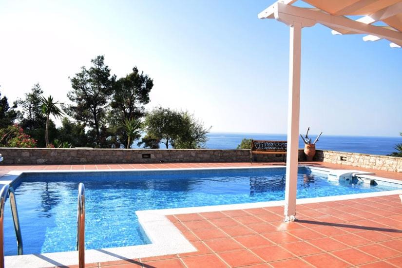 Villa Sirocco Villa in Sporades, Greece