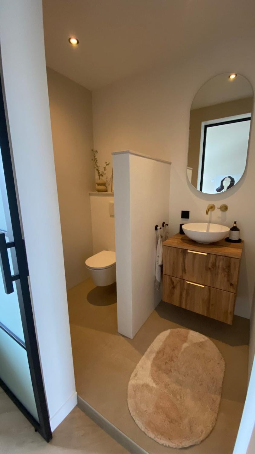 Toilet, Bathroom