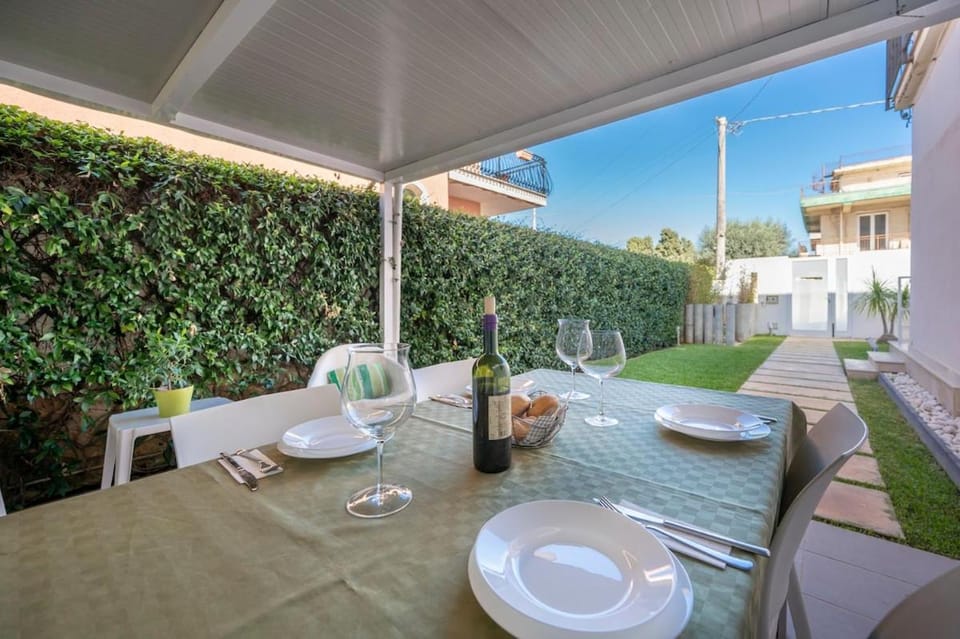 Patio, Balcony/Terrace