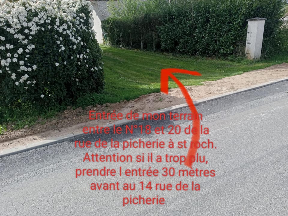 Tiny house sous le chene Apartment in Centre-Val de Loire