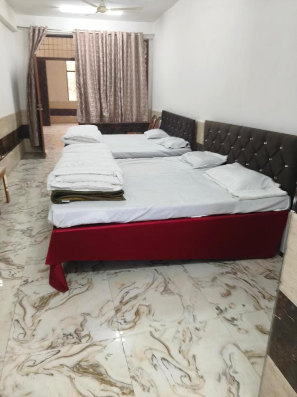 Hotel mahakumbh Nearest Arail Ghat Apartment in Uttar Pradesh