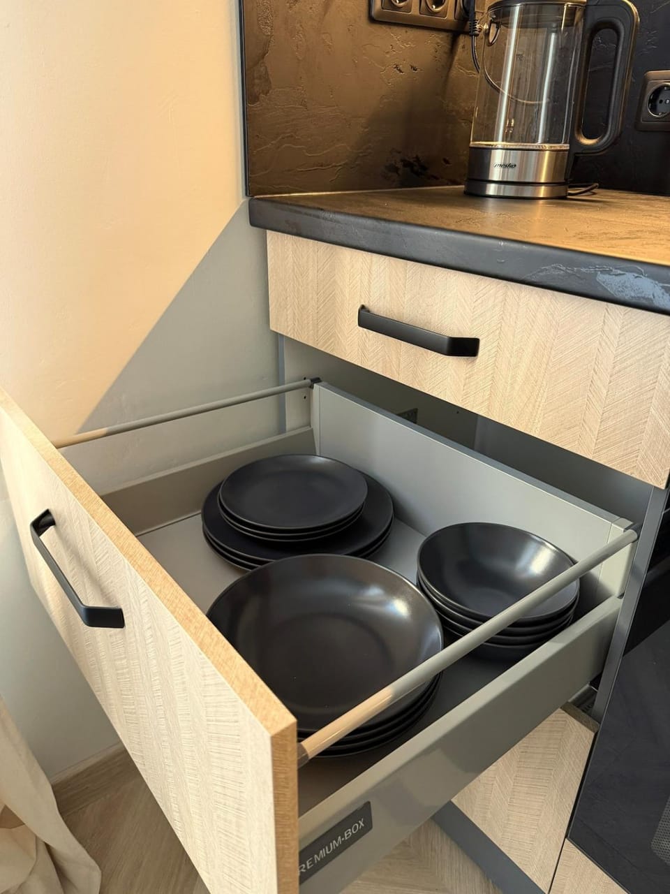 Coffee/tea facilities, Kitchen or kitchenette