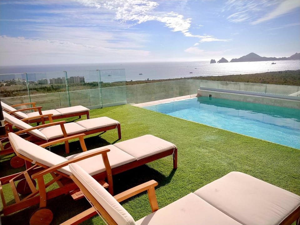 1st Floor with Rooftop Access to the Best Views in Cabo Apartment in Baja California Sur