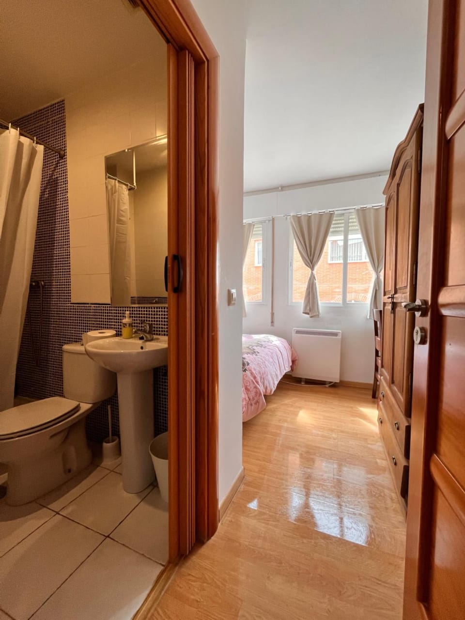 HOSTAL MATILDAs Bed and Breakfast in Segovia