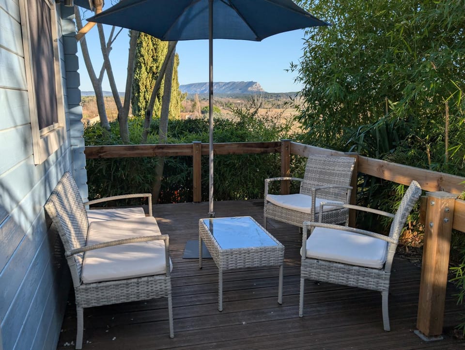 Patio, Day, Natural landscape, Mountain view
