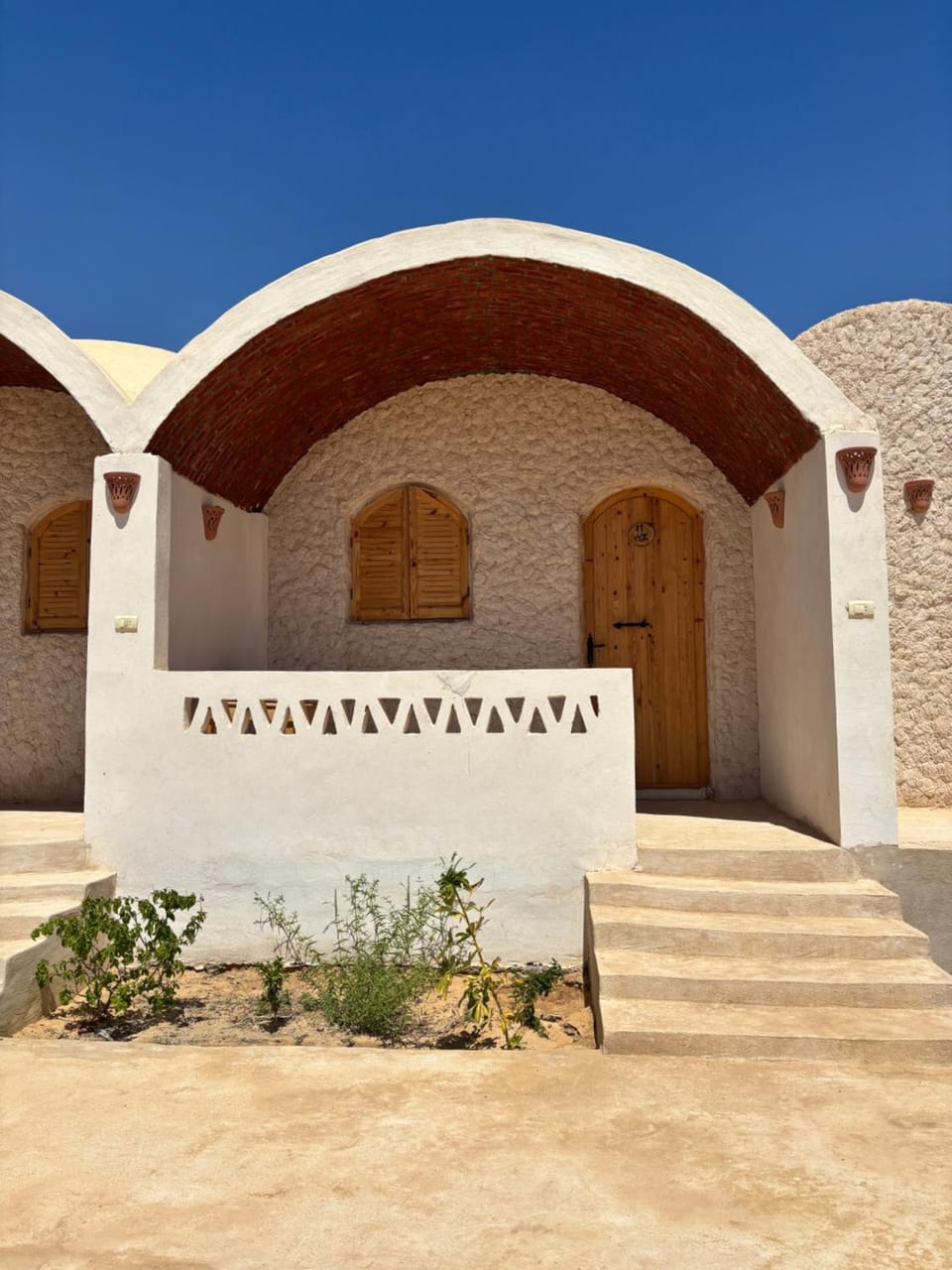 Property building, Day