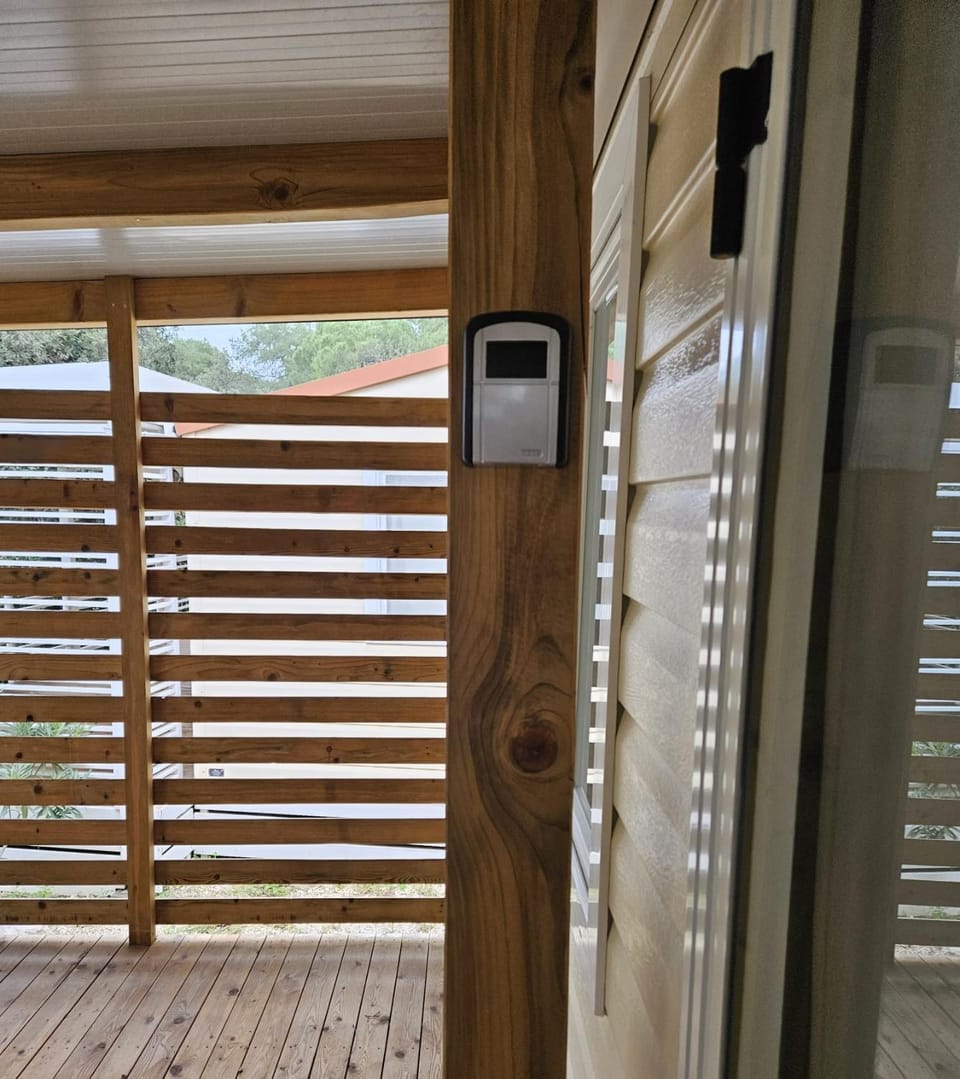 Blue Wave Mobile Home Two Apartment in Biograd na Moru