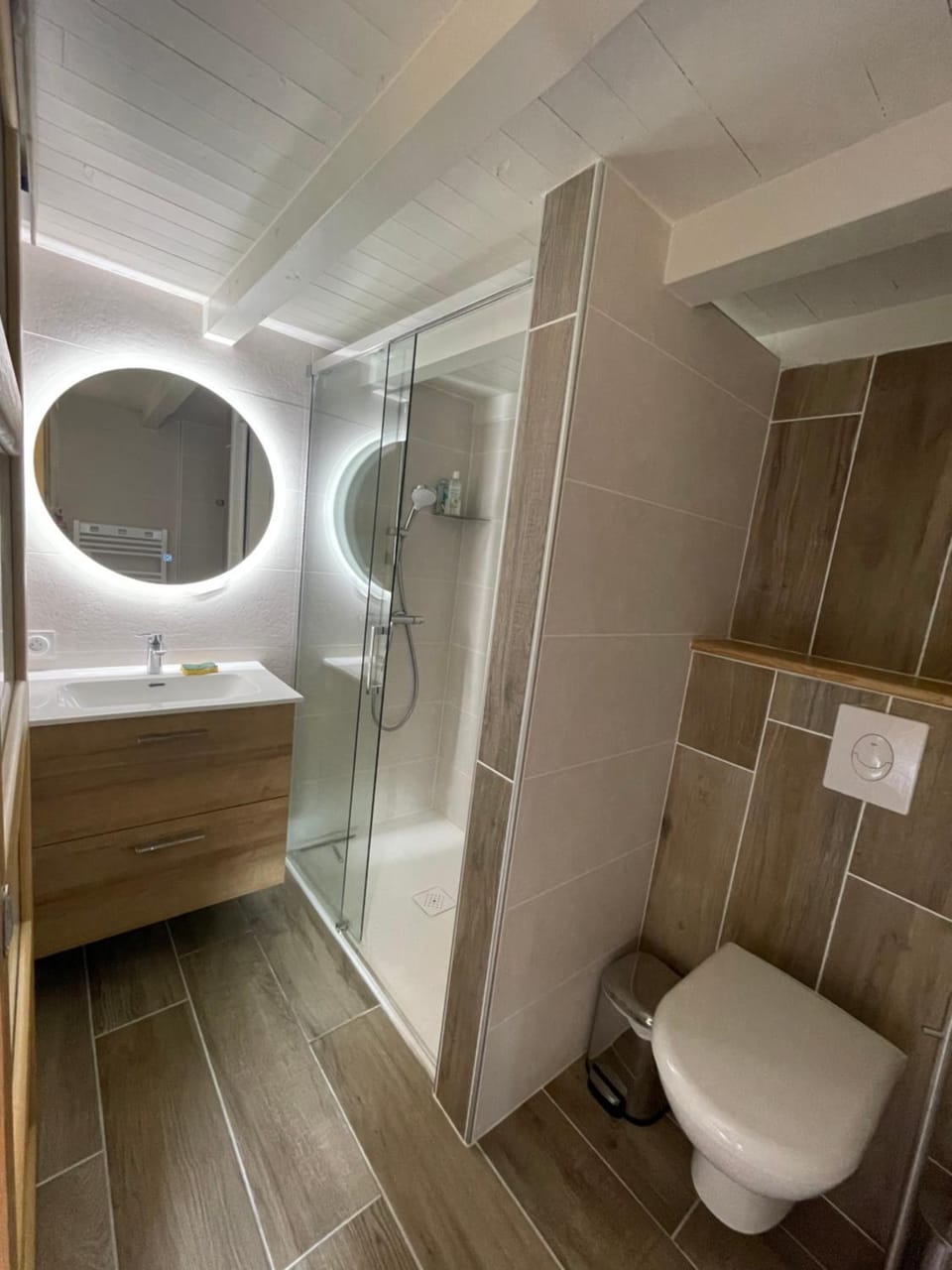 Shower, Bathroom