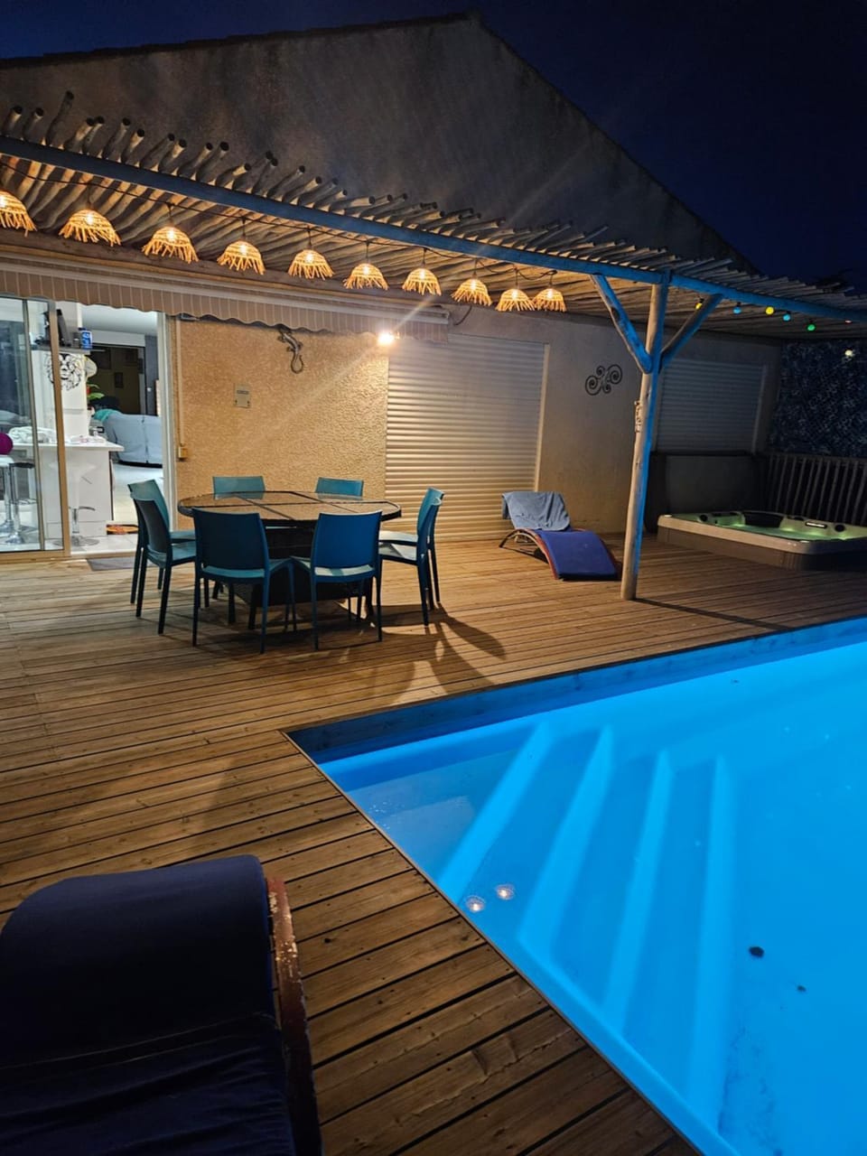 Pool view, Swimming pool