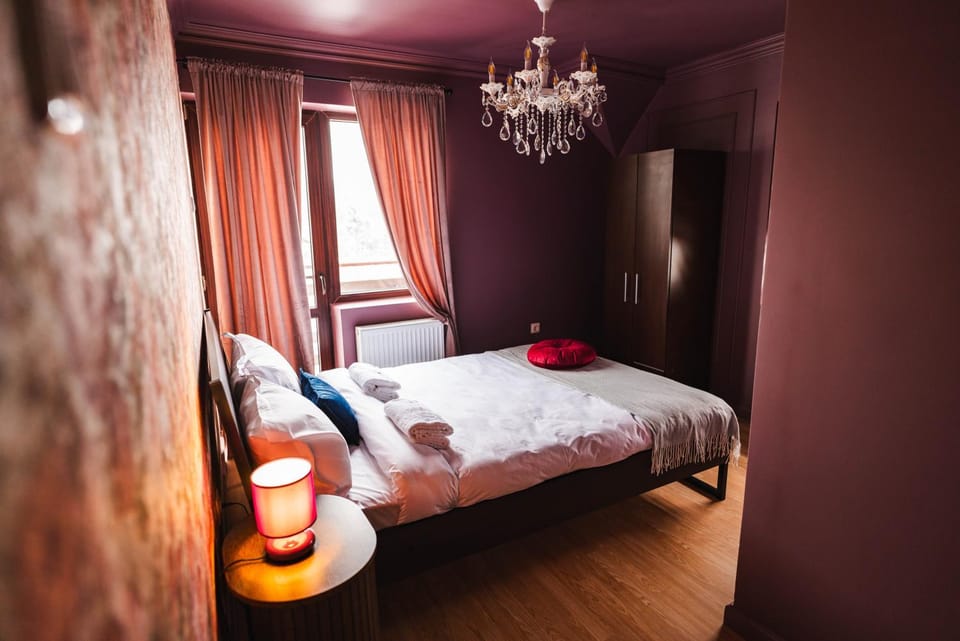 Bed, Photo of the whole room, Bedroom, wardrobe