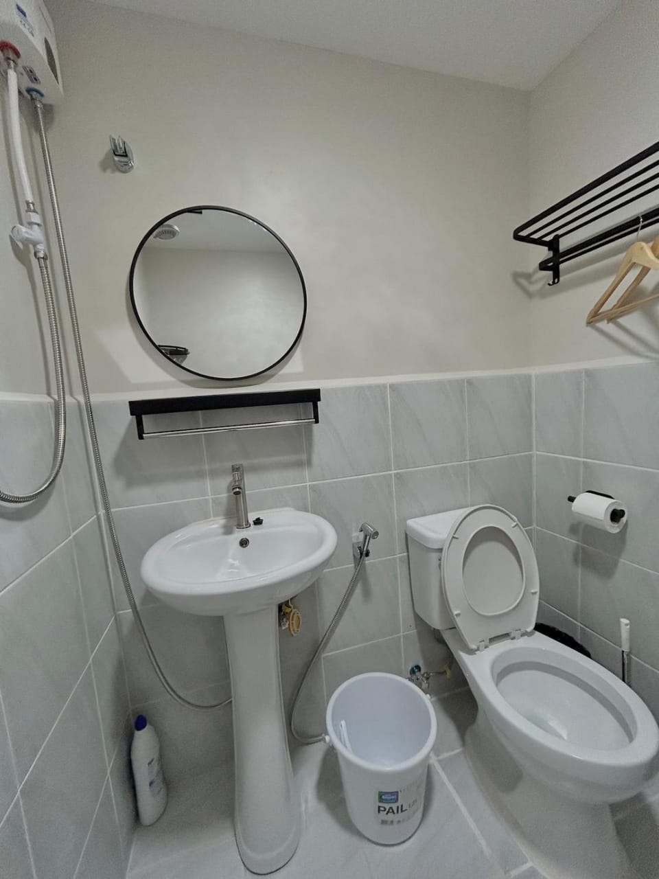 E&K Staycation Apartment in Lapu-Lapu City