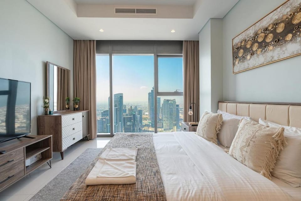 Bed, TV and multimedia, Photo of the whole room, Bedroom, City view
