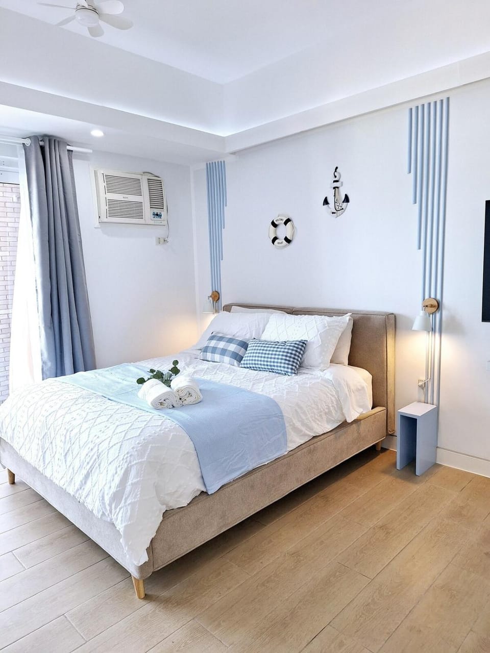 Bed, Bedroom, air conditioner