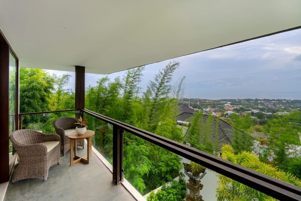Natural landscape, View (from property/room), Balcony/Terrace, Seating area