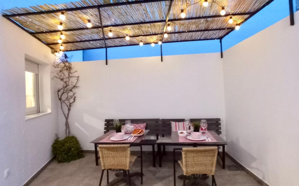 Balcony/Terrace, Balcony/Terrace, Dining area