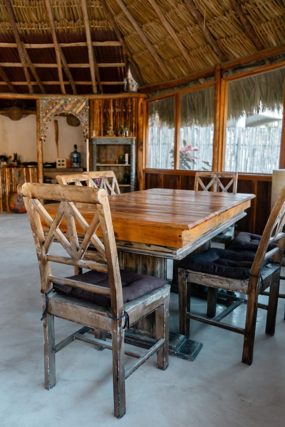 Garden, Dining area