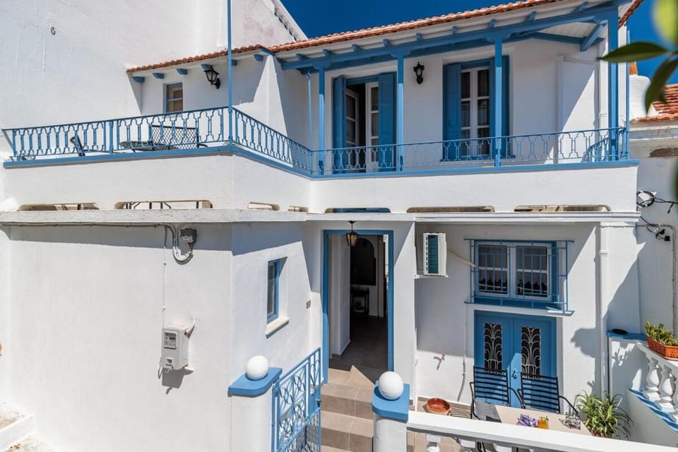 The Lovely Gem House in Skopelos