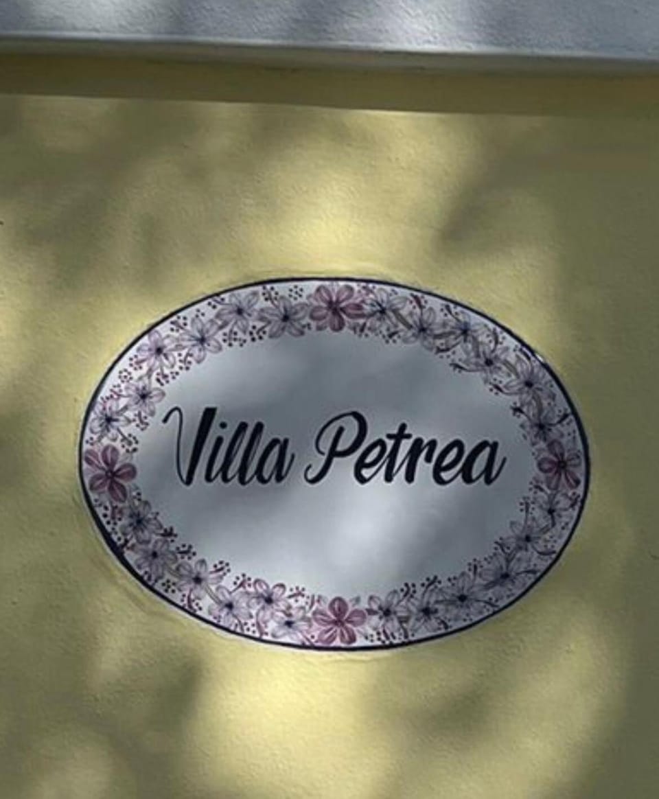 Property logo or sign