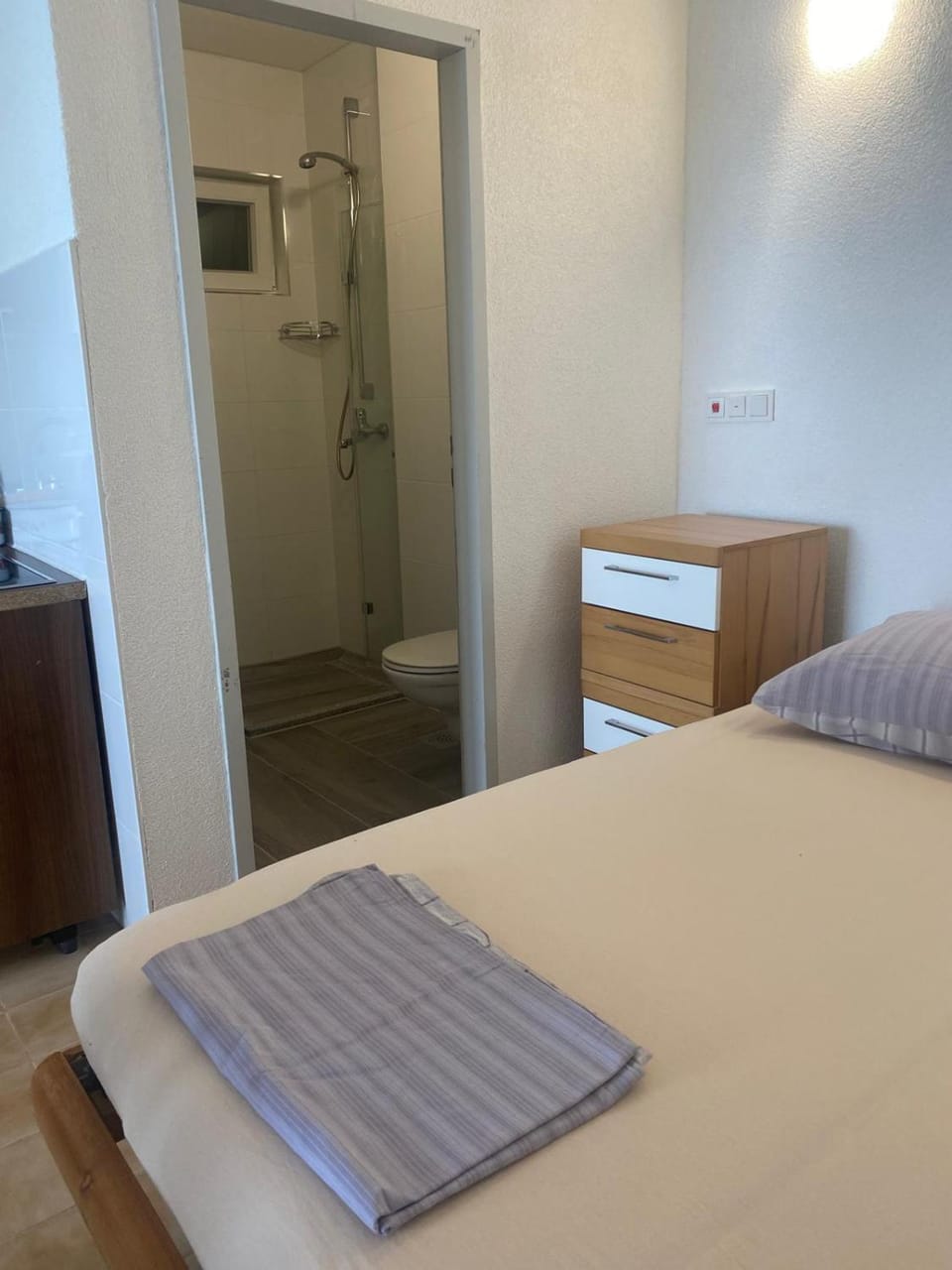 Bed, Bathroom, Bedroom