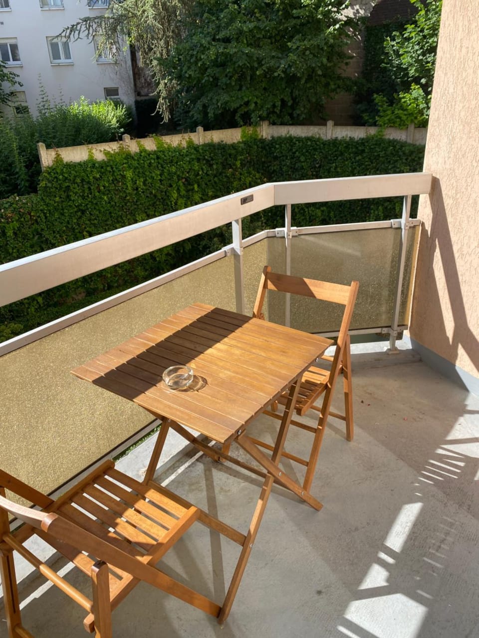 Au cœur du centre ville avec parking privé balcon et wifi Apartment in Bourgogne-Franche-Comté