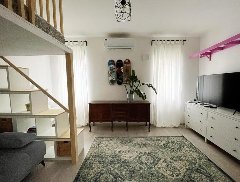 Manca's Apartment with Free Parking Apartment in Ljubljana