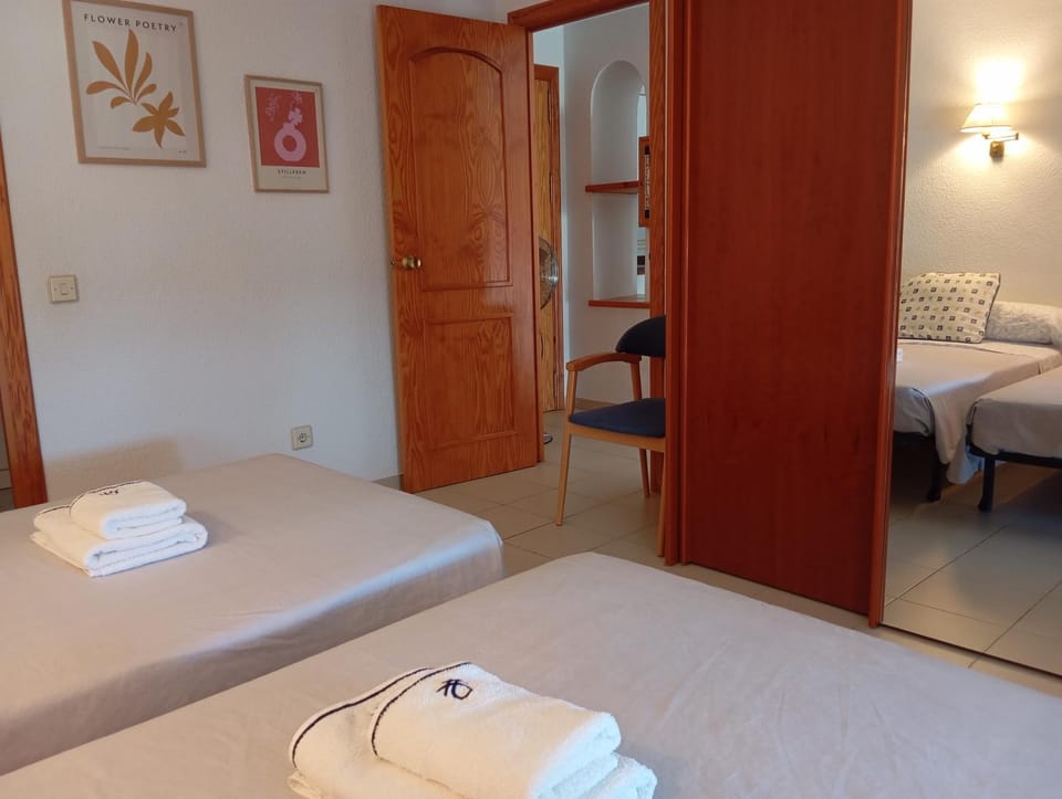 Bed, Photo of the whole room, Bedroom, towels, wardrobe