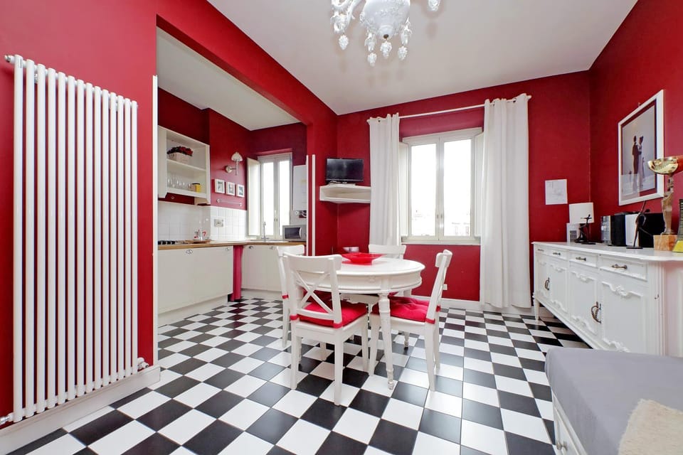 6 People Apartment at Vatican Apartment in Rome