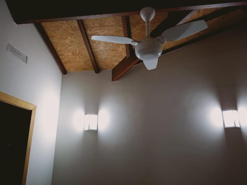 Suite Cantinho do Recanto House in Niterói