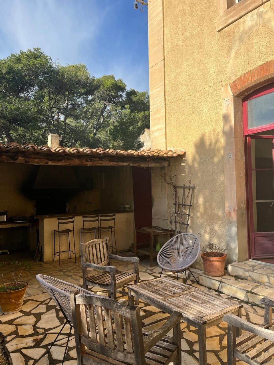 Patio, Day, Lounge or bar