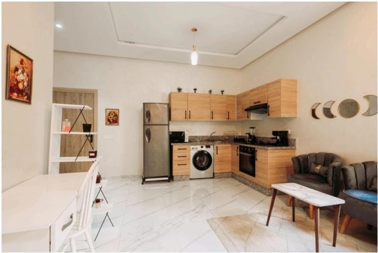 Kitchen or kitchenette, Living room, Seating area, Dining area, minibar, oven, pet friendly, stove, toaster, washing machine