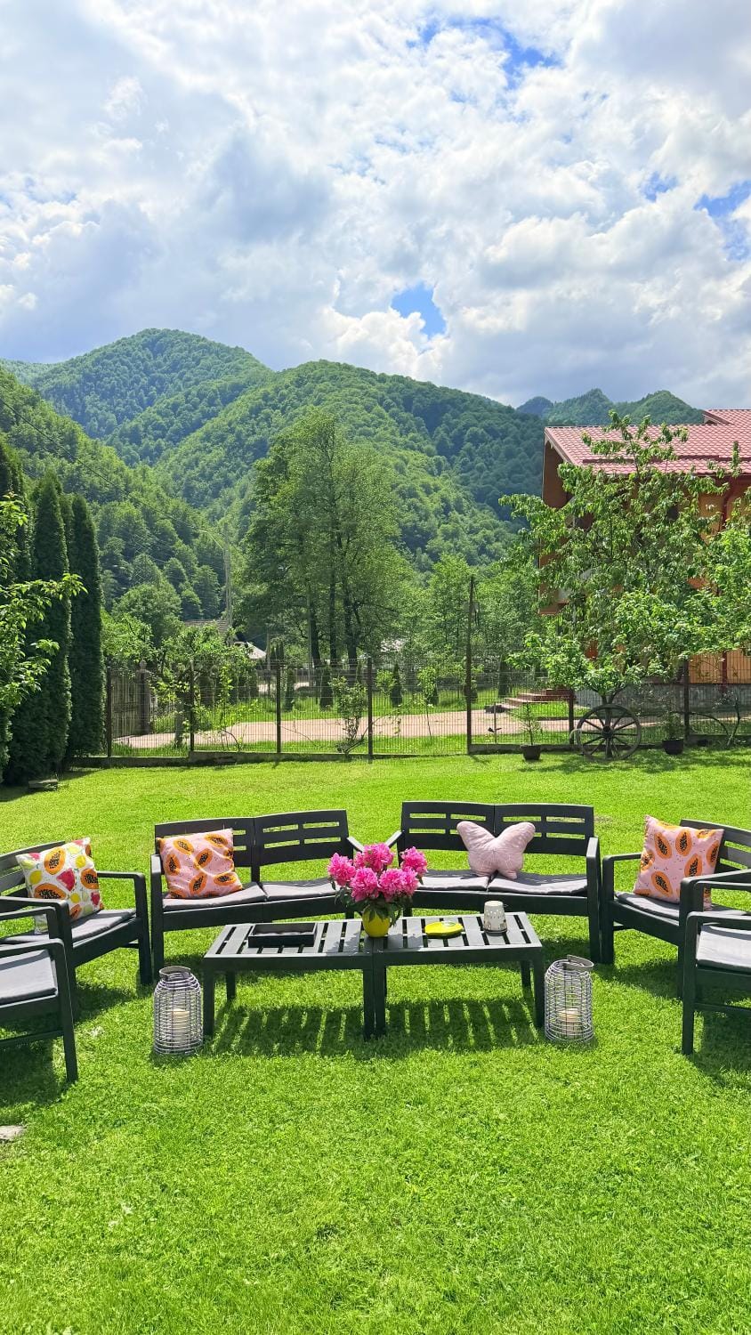 Natural landscape, Garden, Garden view, Mountain view