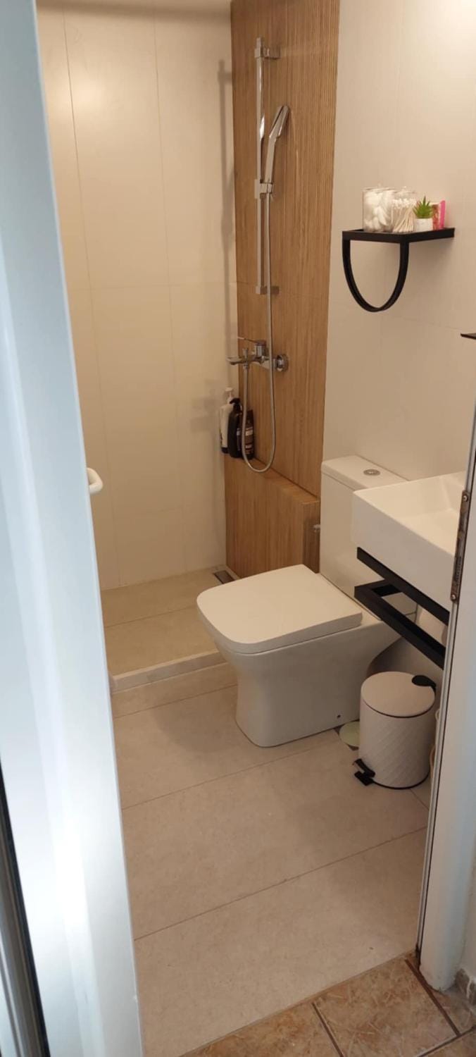 Shower, Toilet, Bathroom