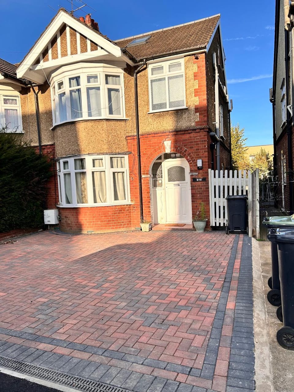 Park Street Accommodation, Room 5 Bed and Breakfast in Luton