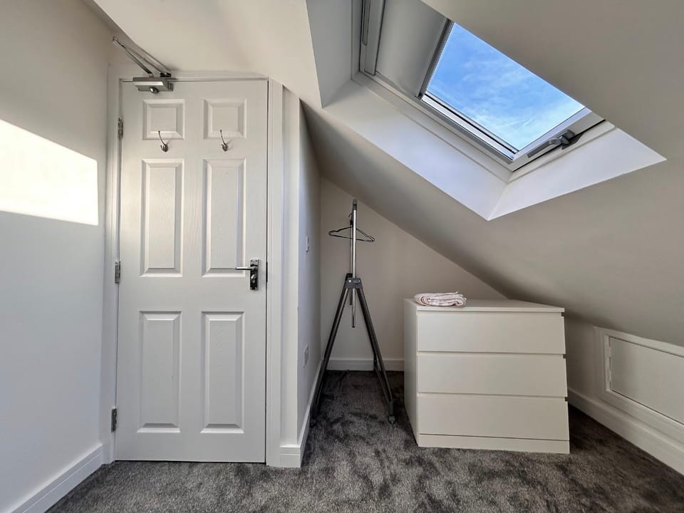 Park Street Accommodation, Room 5 Bed and Breakfast in Luton