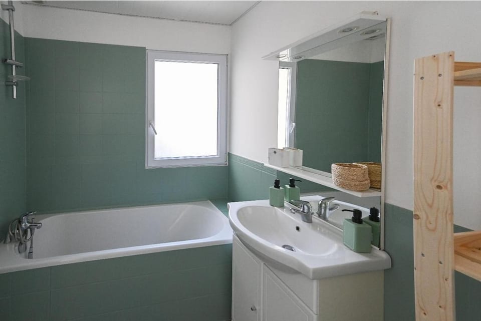 La Charmante Gauche Apartment in Le Havre