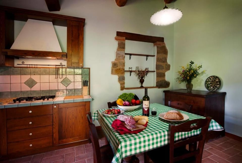 La Dragona Apartment in Tuscany