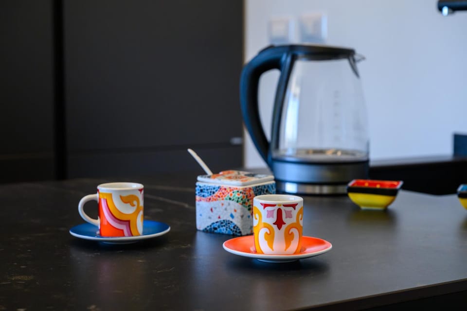 Coffee/tea facilities, Kitchen or kitchenette