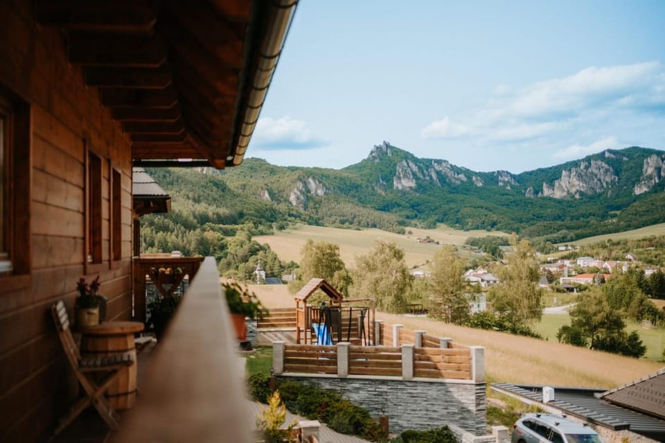 View (from property/room), Mountain view