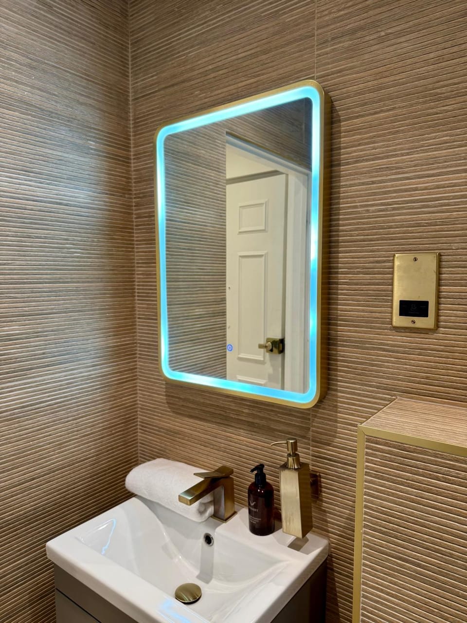 Pelicans Apartments Fitzrovia Apartment in London Borough of Islington