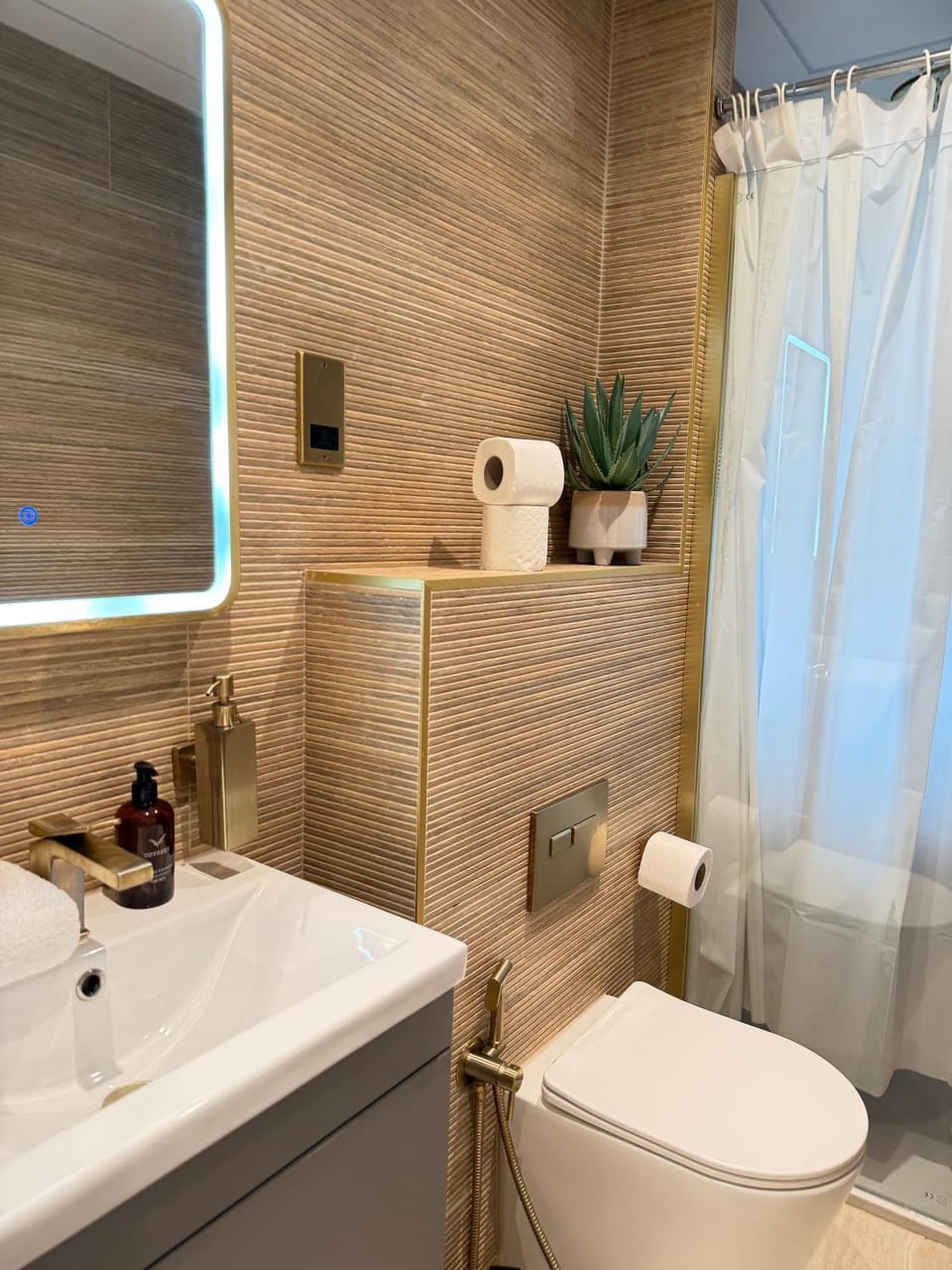 Pelicans Apartments Fitzrovia Apartment in London Borough of Islington