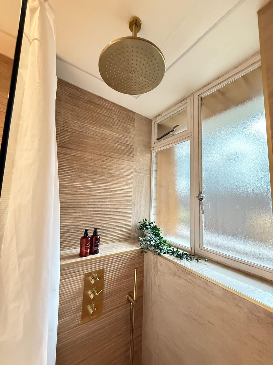 Pelicans Apartments Fitzrovia Apartment in London Borough of Islington