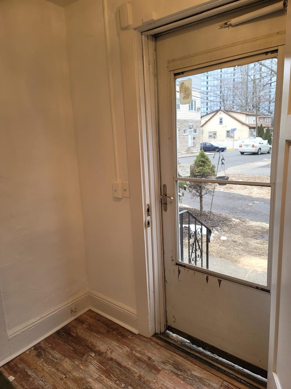 Two-Bedroom Home 25 min to NYC Free parking-UNIT-1 House in Leonia