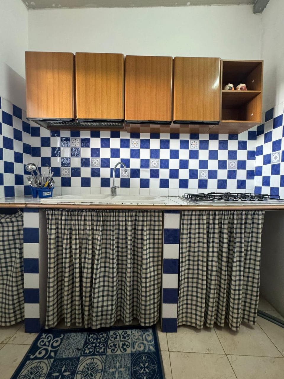 Villa Azzurra House in Santa Maria del Focallo