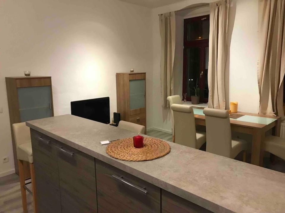 Modern apartment, Randneustadt with great connections Apartment in Dresden-Neustadt