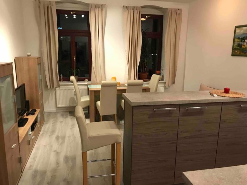 Modern apartment, Randneustadt with great connections Apartment in Dresden-Neustadt
