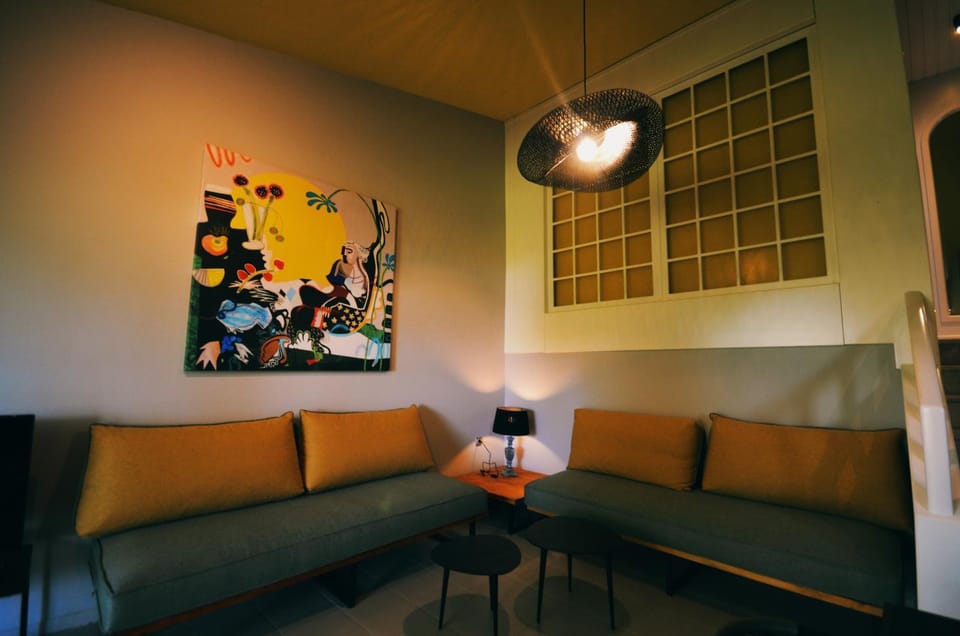 Seating area