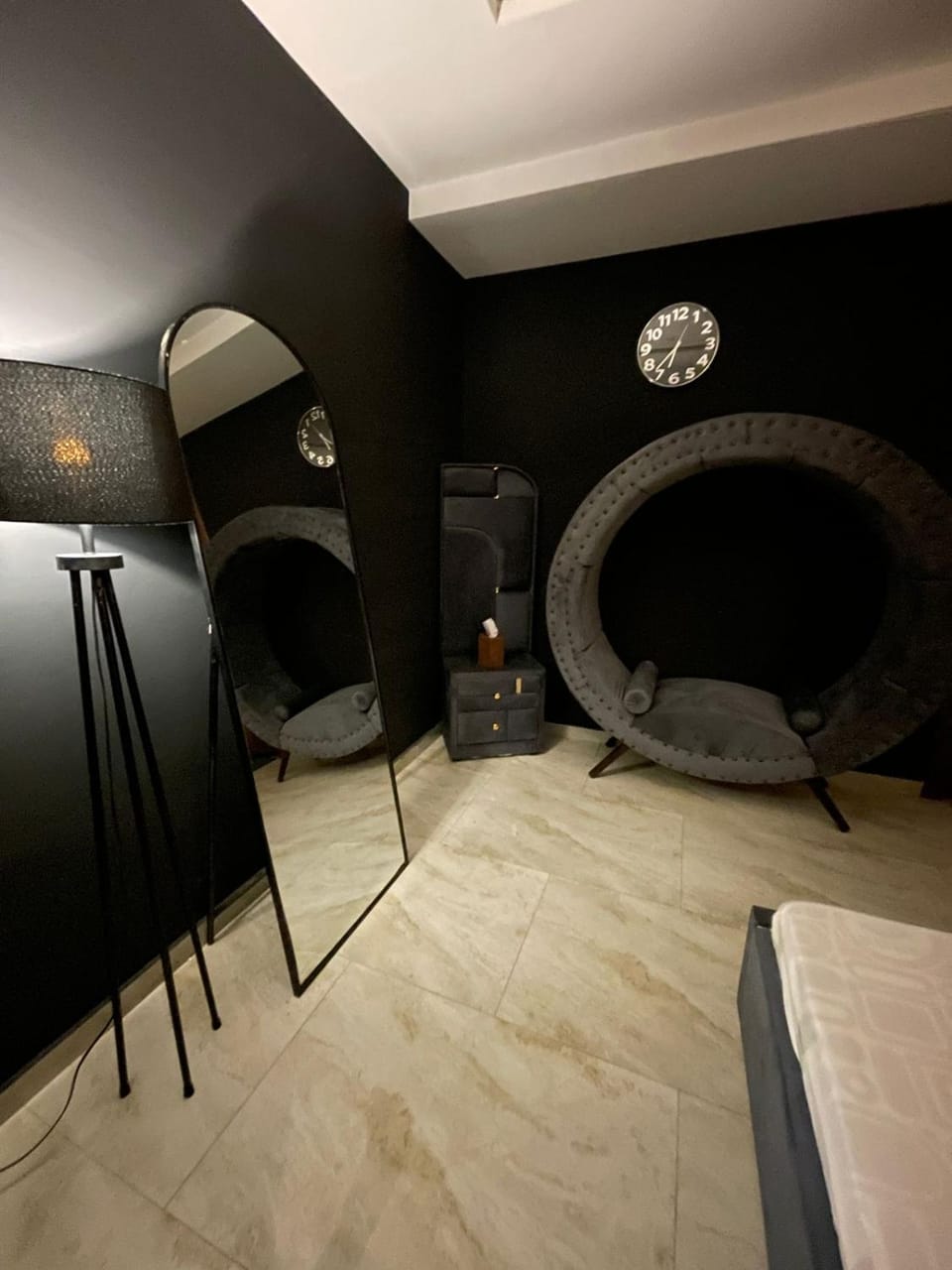 Cineplex Lodges Executive 3 Apartment in Islamabad