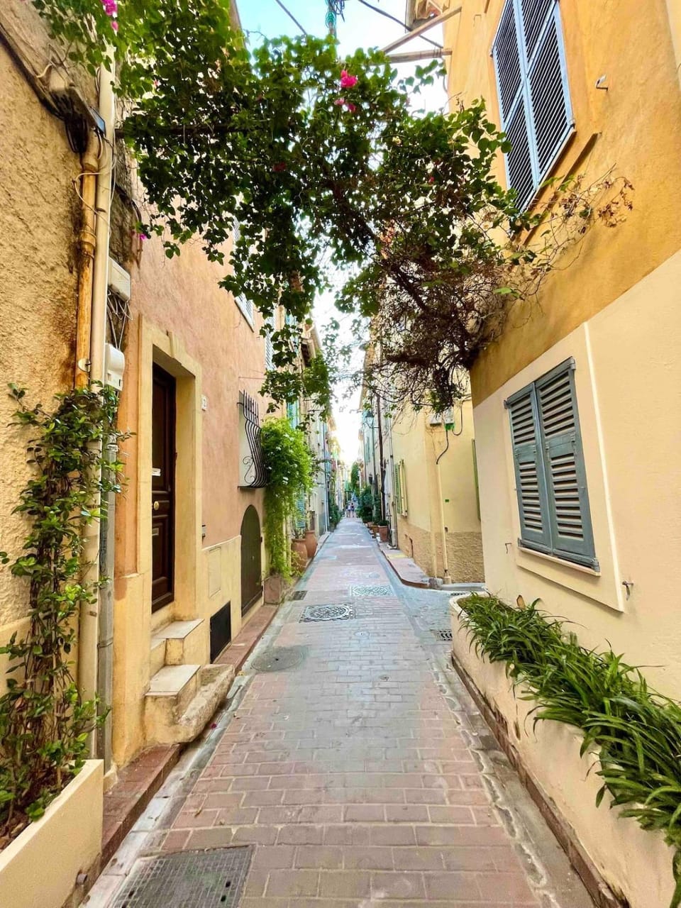 Spacieux studio - Vieil Antibes Apartment in Antibes